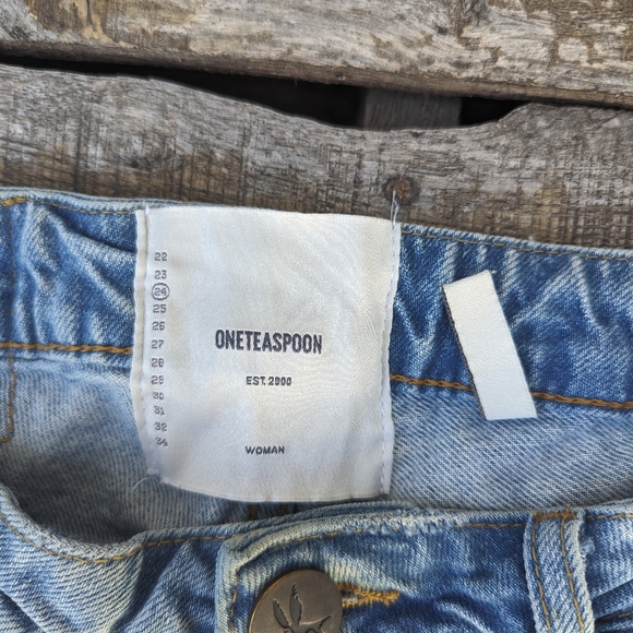 One Teaspoon Kansas Cut Off Trucker Shorts - Picture 3 of 12